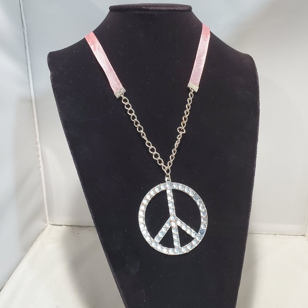 Bijou Iridescent Peace Sign silver with ribbon Necklace: - Picture 13 of 13